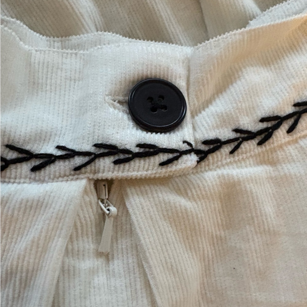 NWT Thierry Colson Wynona Cream Corduroy Embroidered Floral Skirt Small S Black - Picture 10 of 12